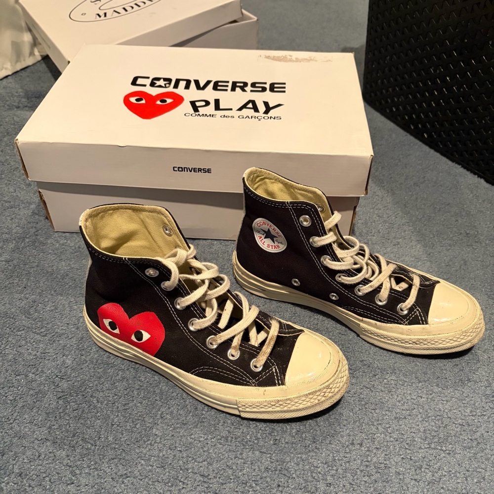 Converse x COMME des GARÇONS PLAY